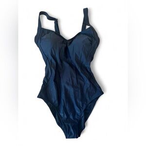Black one piece swimsuit with built-in bra and adjustable straps NWT
